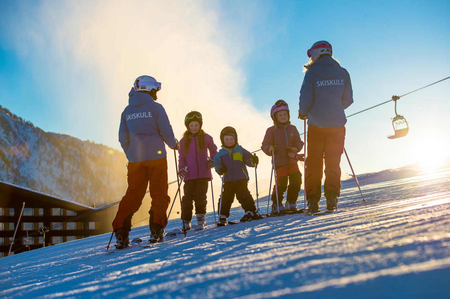 Kids at ski school in Myrkdalen